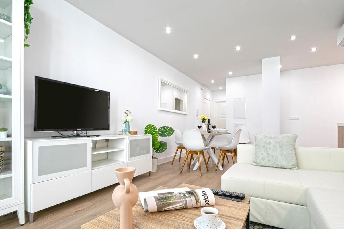 Apartament -malagasunapts-citycentre Private Patio